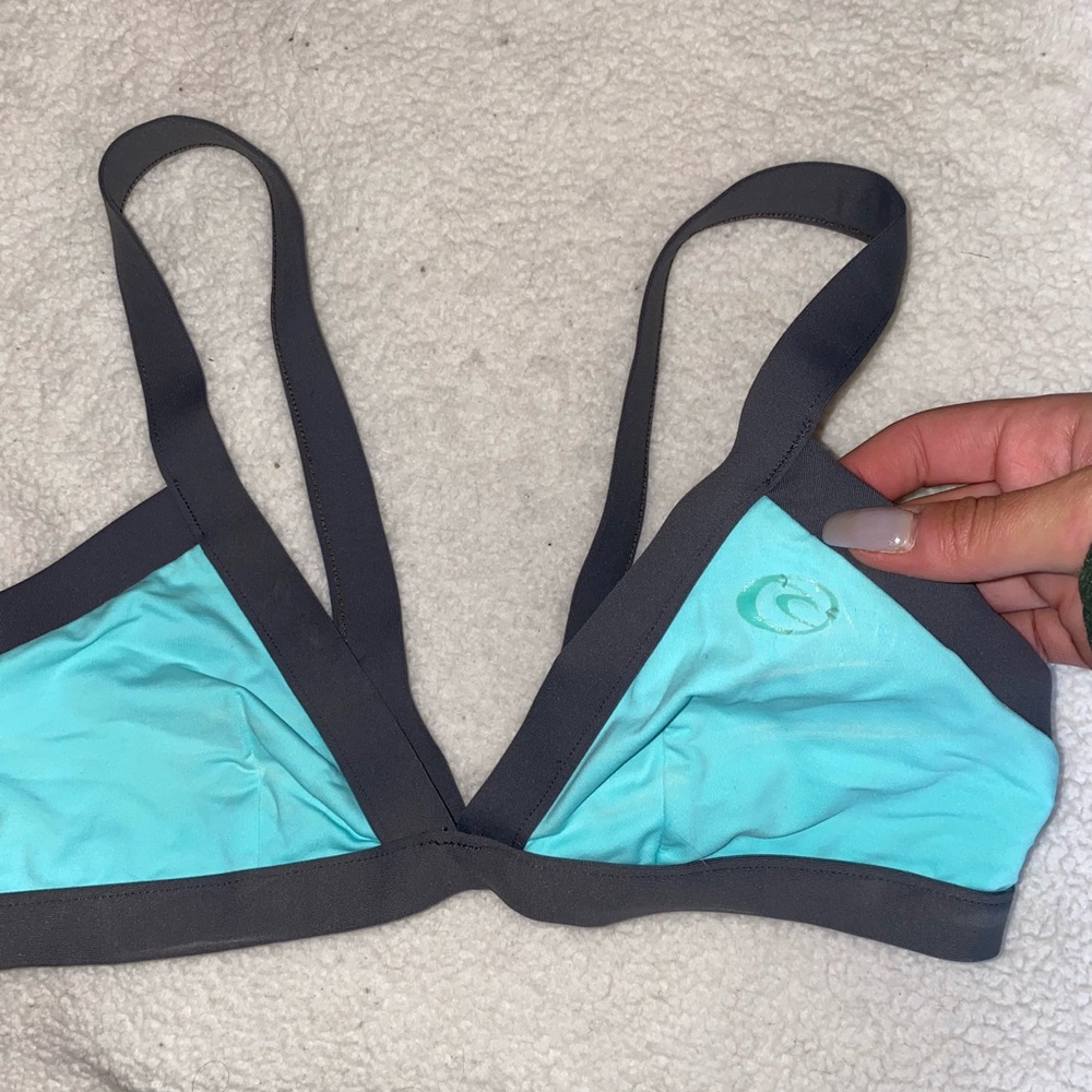 Rip Curl size small bikini top